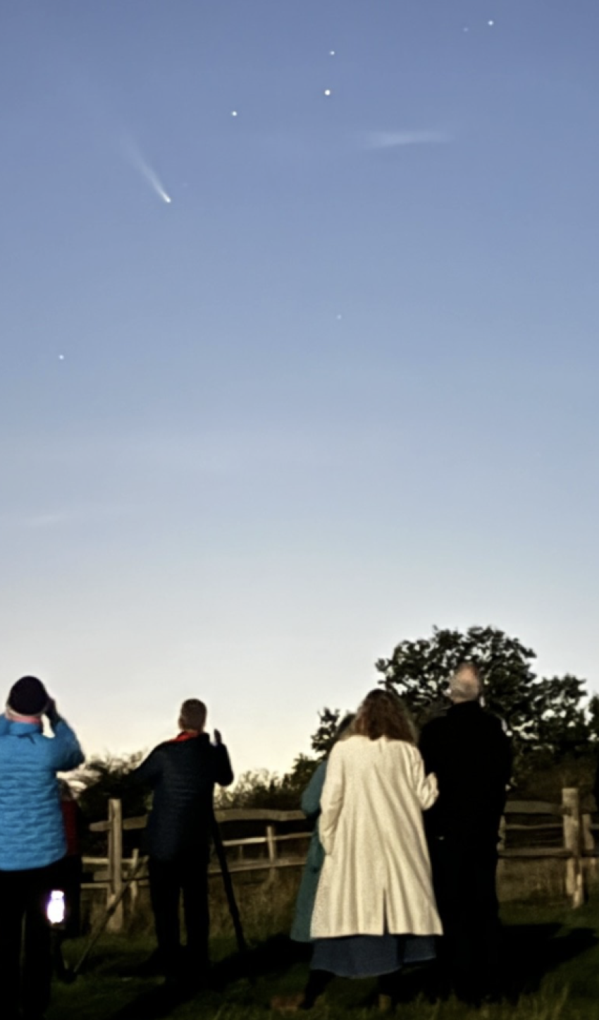 Jane Penny took this picture of Comet A3 with an iPhone from Lewes, East Sussex, on 17 October 2024. 