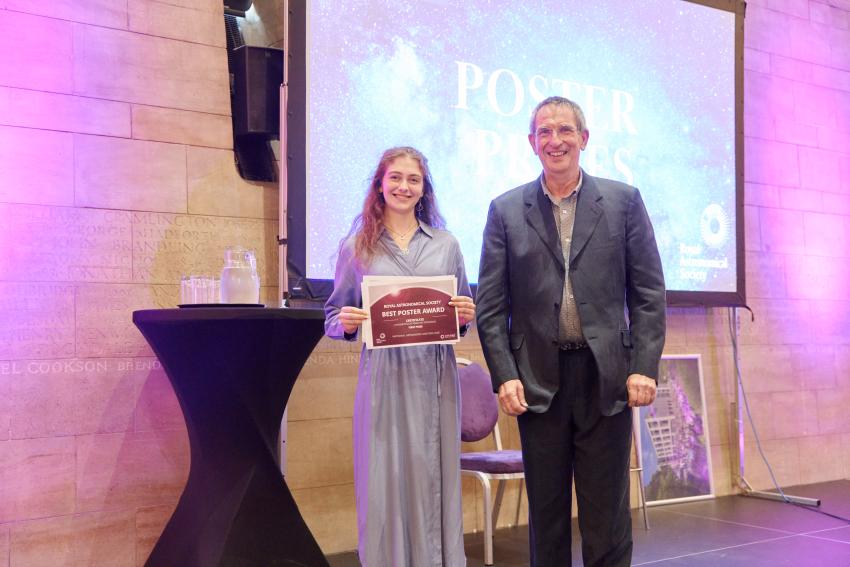 Sophie Jewell is awarded the OUP Student Prize for her poster 'Merger-free BH-galaxy coevolution with DESI'.